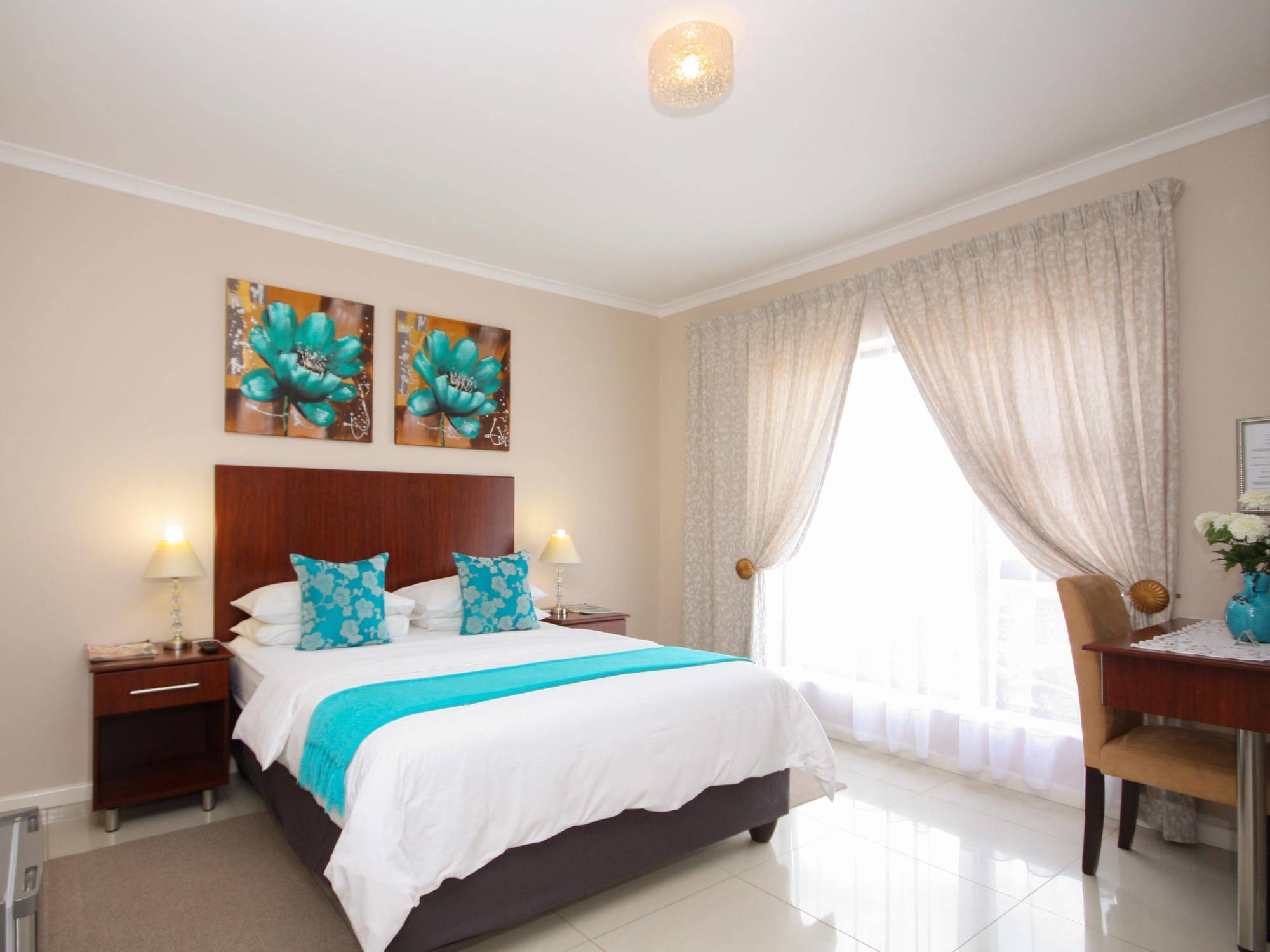 เลอ บลู เกสท์เฮาส์ Hotel พอร์ตเอลิซาเบธ ภายนอก รูปภาพ